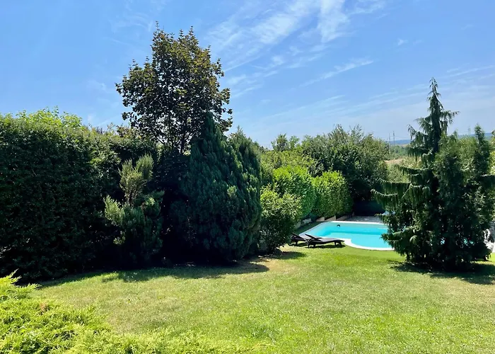 빌라 Luxury Private Estate Families & Groups Pool & Bbq Garden & Yard Free Parking Near Center *