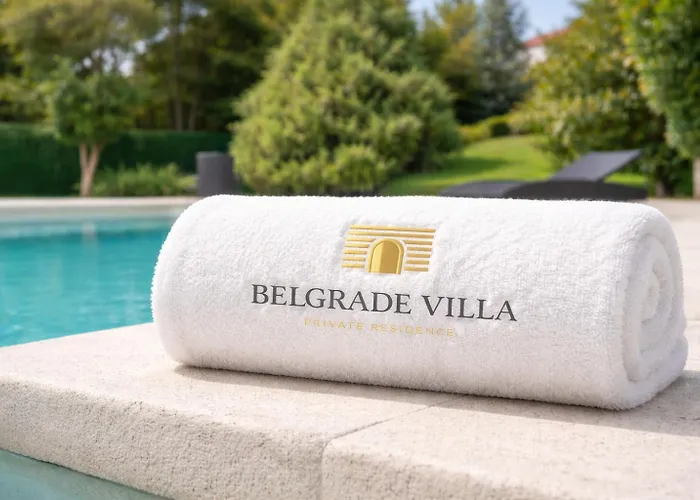 Luxury Private Estate Families & Groups Pool & Bbq Garden & Yard Free Parking Near Center 베오그라드